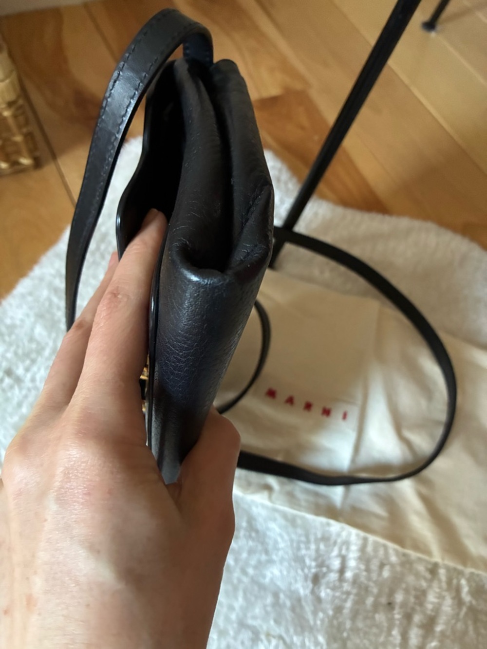 Marni Trunk Black Leather Crossbody Bag - Picture 4 of 13